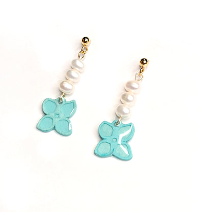 Hydrangea 3 Pearl Drop Earrings